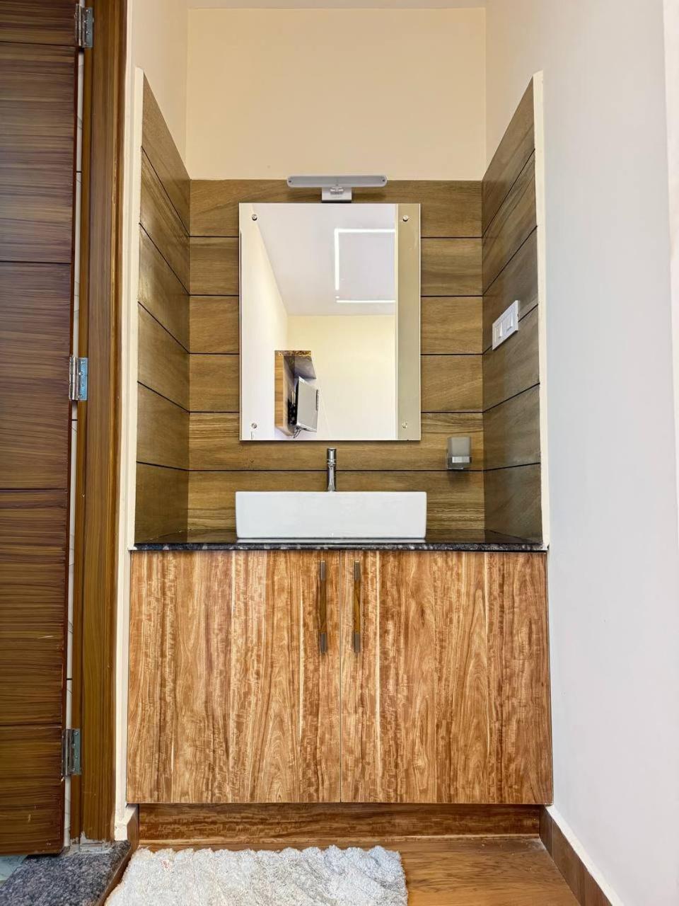Kochi Krishnakripa Premium Residency酒店 外观 照片